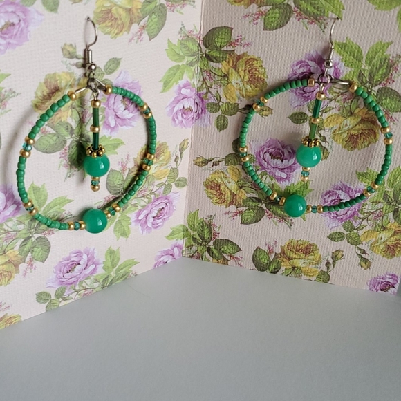 Pretty Beaded Earrings - Picture 2 of 3